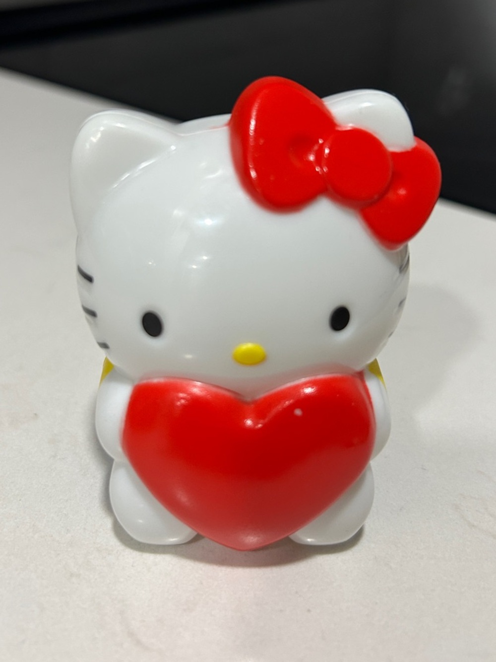Sanrio Hello Kitty Red Heart Toy Coinbox